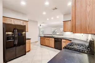 1111 Fossil Cove, Round Rock, TX 78681 - Photo 13