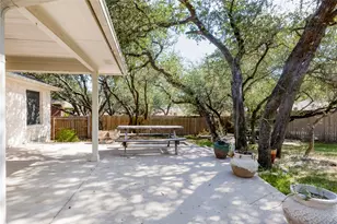 1111 Fossil Cove, Round Rock, TX 78681 - Photo 35