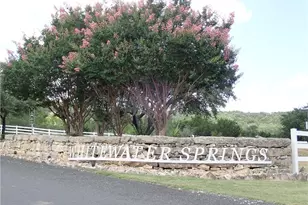 218 Spring Hollow Dr Dr, Bertram, TX 78605 - Photo 5