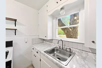 1407 Drake Avenue, Austin, TX 78704 - Photo 5