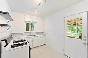 1407 Drake Ave, Austin, TX 78704 - Photo 7