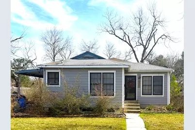 900 W Prairie Lea Street, Lockhart, TX 78644 - Photo 1