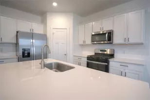 1137 Tipton St, Georgetown, TX 78633 - Photo 9