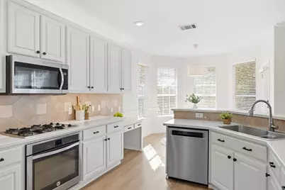 9400 Savannah Ridge Drive, Austin, TX 78726 - Photo 17