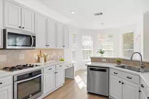 9400 Savannah Ridge Dr, Austin, TX 78726 - Photo 17