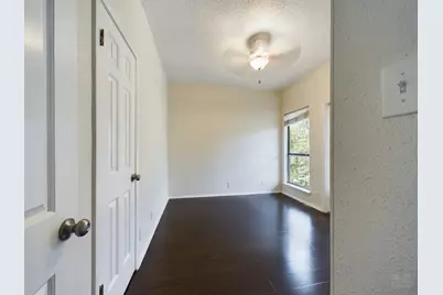 807 W 25th Street #304, Austin, TX 78705 - Photo 7