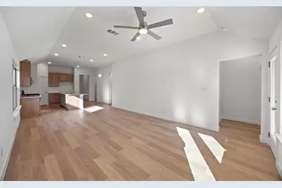 116 Melrose Street, Hutto, TX 78634 - Photo 9