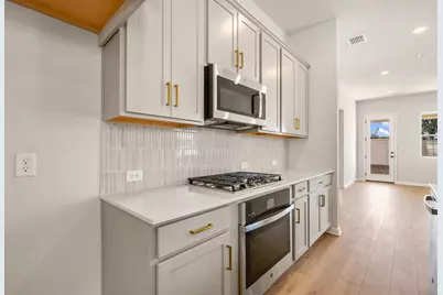 250 Ranier Way, Dripping Springs, TX 78620 - Photo 17