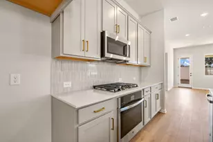 250 Ranier Wy, Dripping Springs, TX 78620 - Photo 17