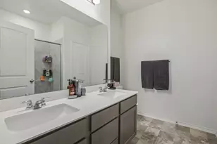 657 Bailey Park Dr, Jarrell, TX 76537 - Photo 17