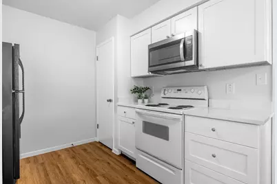 12801 Copper Cliff Avenue #B, Austin, TX 78727 - Photo 9