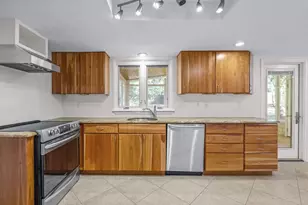 1508 Ben Crenshaw Way, Austin, TX 78746 - Photo 11