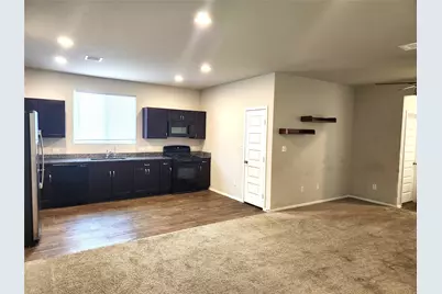 110 Huckleberry Lane, Elgin, TX 78621 - Photo 3