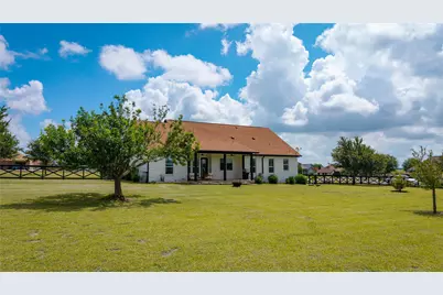 19011 Saint Raguel Road, Manor, TX 78653 - Photo 23