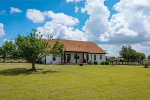 19011 St Raguel Rd, Manor, TX 78653 - Photo 23