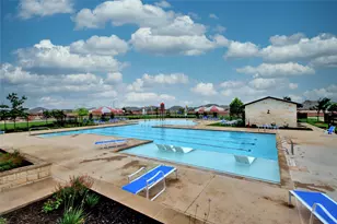 304 Dubina Ave, Georgetown, TX 78626 - Photo 35