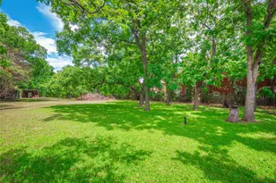 1806 Fort View Rd, Austin, TX 78704 - Photo 19