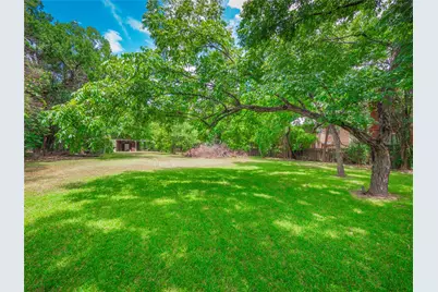1806 Fortview Road, Austin, TX 78704 - Photo 21