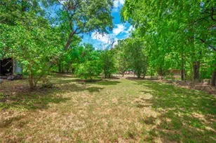 1806 Fort View Rd, Austin, TX 78704 - Photo 33