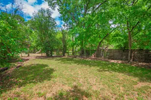 1806 Fort View Rd, Austin, TX 78704 - Photo 35