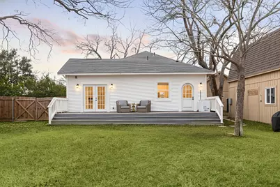 218 S Rio Grande Street, Lockhart, TX 78644 - Photo 21