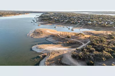 18813 Kelly Drive, Lago Vista, TX 78645 - Photo 9