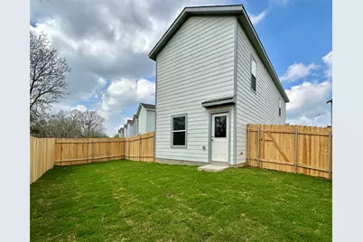 53 Trinity Circle, Lockhart, TX 78644 - Photo 31