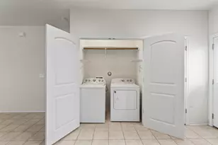13017 Foreston Dr, Austin, TX 78754 - Photo 11