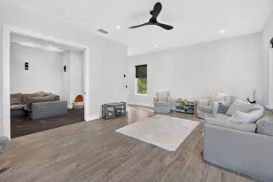 706 Crestone Stream Dr, Austin, TX 78738 - Photo 25