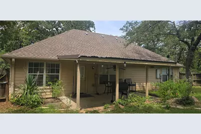 702 Ortega Street, Rockdale, TX 76567 - Photo 3