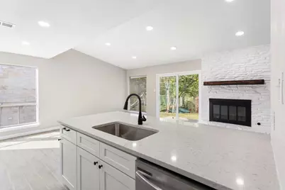 9604 Crown Ridge Drive, Austin, TX 78753 - Photo 7