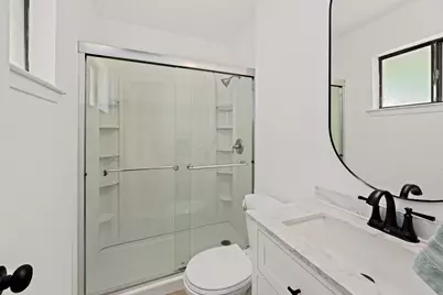 1004 Scenic Drive, Georgetown, TX 78626 - Photo 27