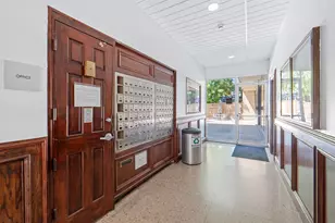 1800 Lavaca St, Austin, TX 78701 - Photo 13