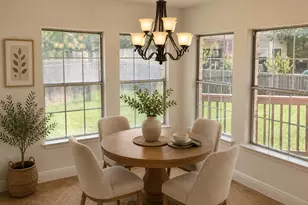 11210 Kingsgate Dr, Austin, TX 78748 - Photo 11