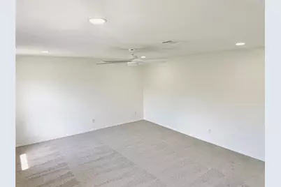 11210 Kingsgate Drive, Austin, TX 78748 - Photo 13
