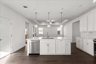 133 Grn Knl Ln, Georgetown, TX 78628 - Photo 15