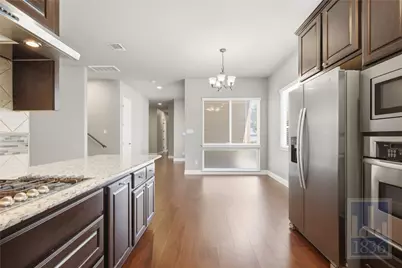 2016 Simond Avenue #D, Austin, TX 78723 - Photo 7