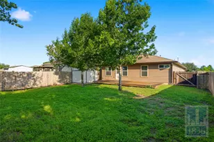 432 Thunderstorm Ave, Lockhart, TX 78644 - Photo 21