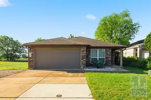432 Thunderstorm Ave, Lockhart, TX 78644 - Photo 25