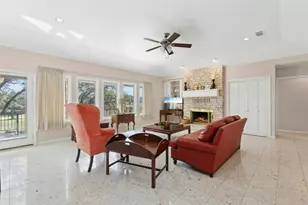 108 Spellbrook Ln, Lakeway, TX 78734 - Photo 5