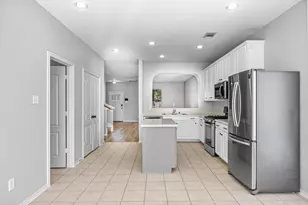 10805 Trail Weary Dr, Austin, TX 78754 - Photo 9