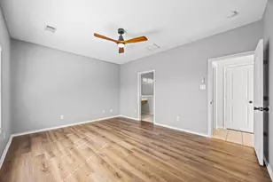 10805 Trail Weary Dr, Austin, TX 78754 - Photo 19