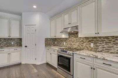 210 S Meadowlark Street, Lakeway, TX 78734 - Photo 13