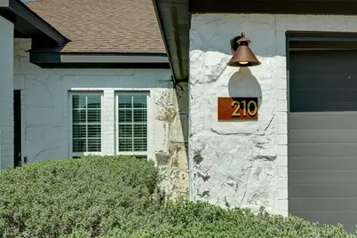 210 S Meadowlark Street, Lakeway, TX 78734 - Photo 3