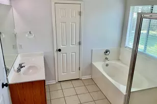706 Stewart Dr, Hutto, TX 78634 - Photo 13