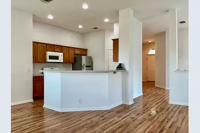 706 Stewart Drive, Hutto, TX 78634 - Photo 5