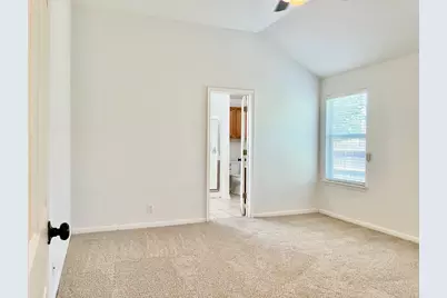 706 Stewart Drive, Hutto, TX 78634 - Photo 9