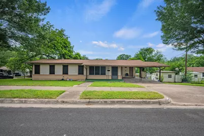 2000 Cedar Avenue, Austin, TX 78722 - Photo 1