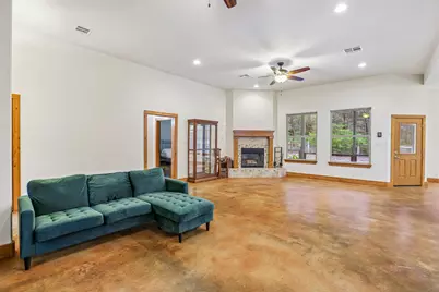 267 Corral Road, Smithville, TX 78957 - Photo 15