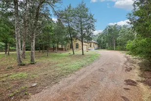 267 Corral Rd, Smithville, TX 78957 - Photo 9